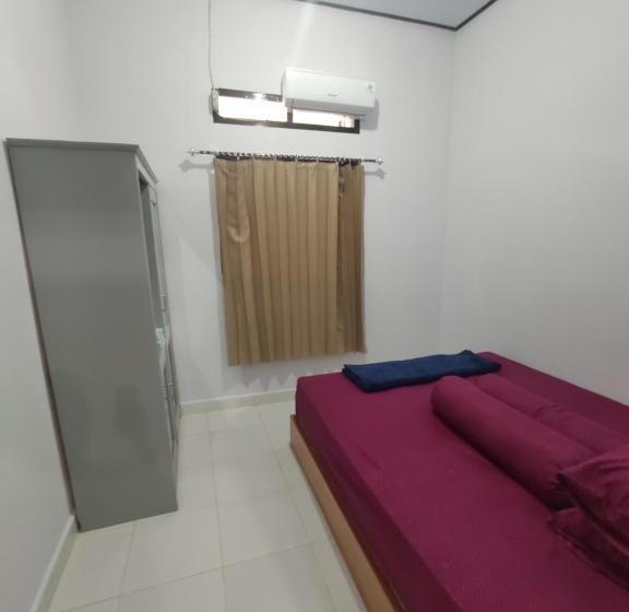Номер Стандарт, Home Syariah Guest House Ampana