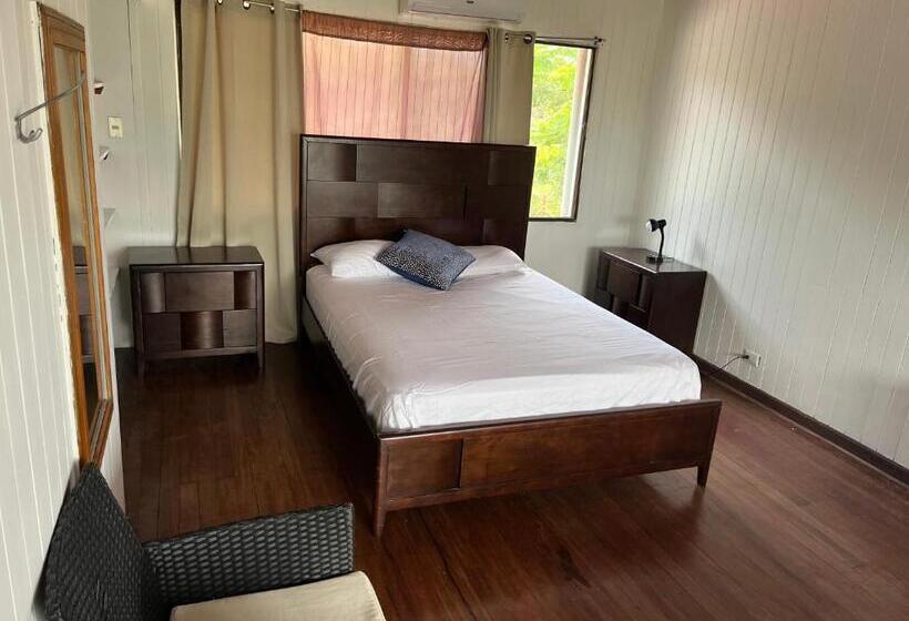 Номер Deluxe Вид на Море, Your Beachfront Bnb Paradise
