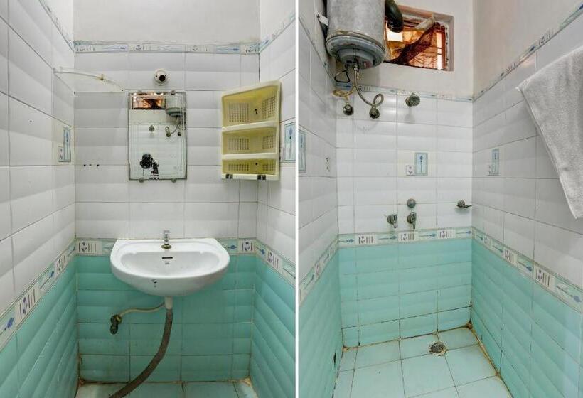 اتاق کلاسیک سه تخته, Oyo Bluebird Inn Hotel And Guest House