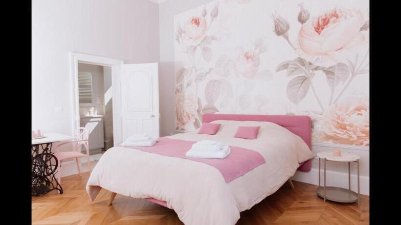 Номер Стандарт, La Parenthèse Fléchoise, Chambre Agathe