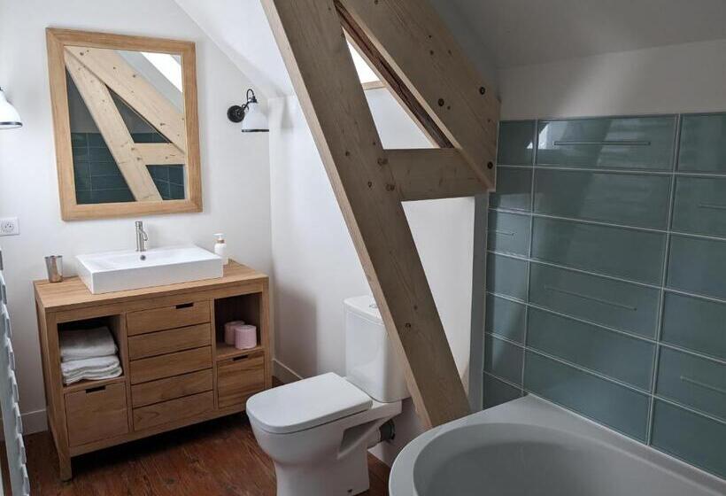 Люкс Deluxe Кровать Кинг, Villa Eliane   Parking Privé
