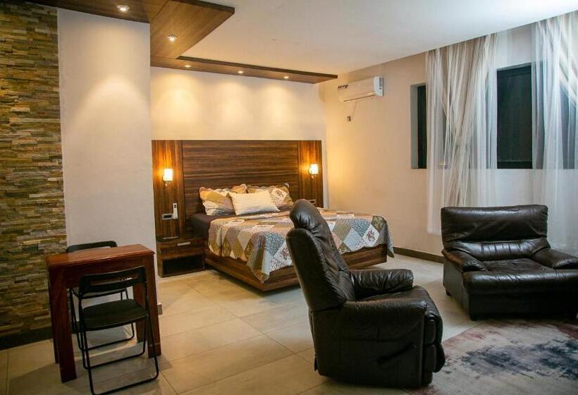 استودیوی سوپریور, Toilcam