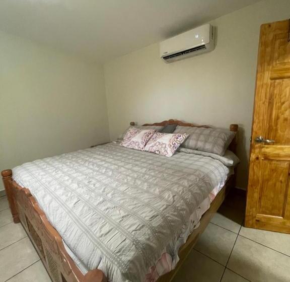 Deluxe Suite King Bed, Oasis Natural En Un Paraiso Tropical