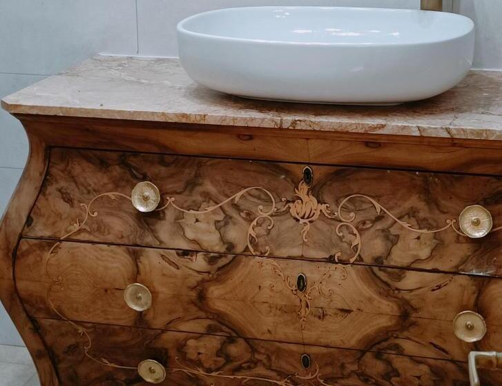 سوییت, Savoia23   Luxury Superior Suite