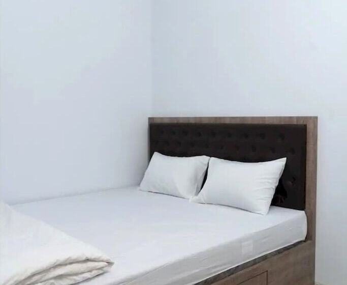 Номер Стандарт, Oyo Life 92878 Kost Padma Syariah