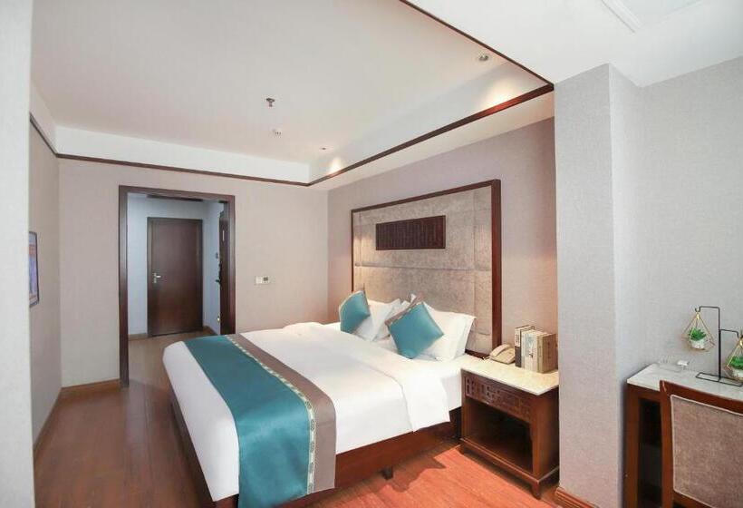Номер Deluxe, Jiahua Hotel   Wanzai Ancient City