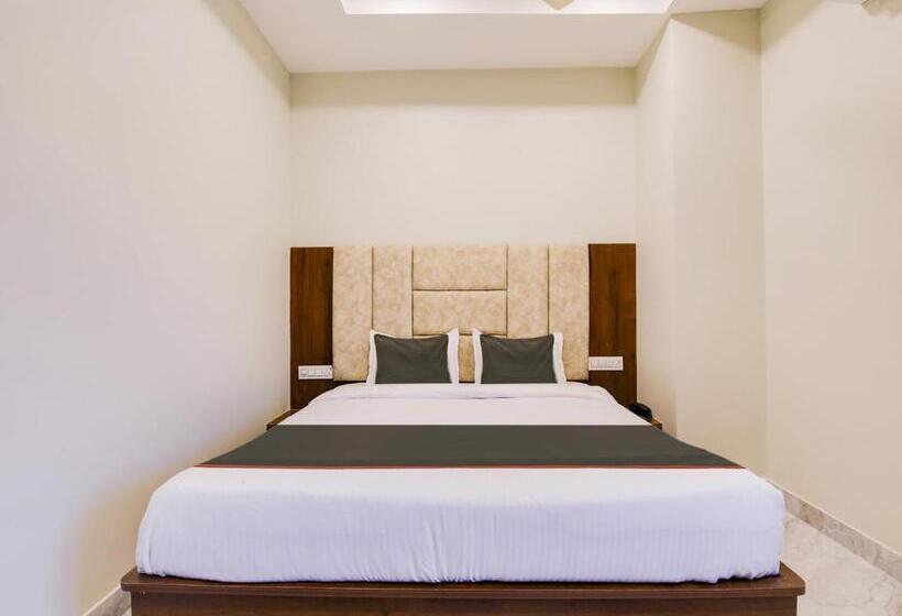 Трехместный Номер Классика, Collection O Hotel Simhadri Grand