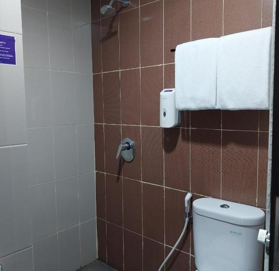Номер Стандарт, Daima Suites Margonda