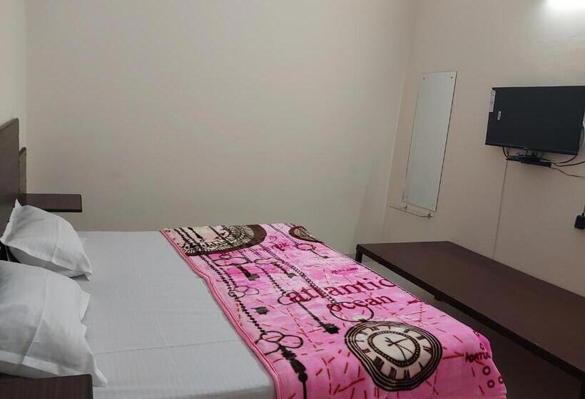 스탠다드 룸, Balaji Guest House