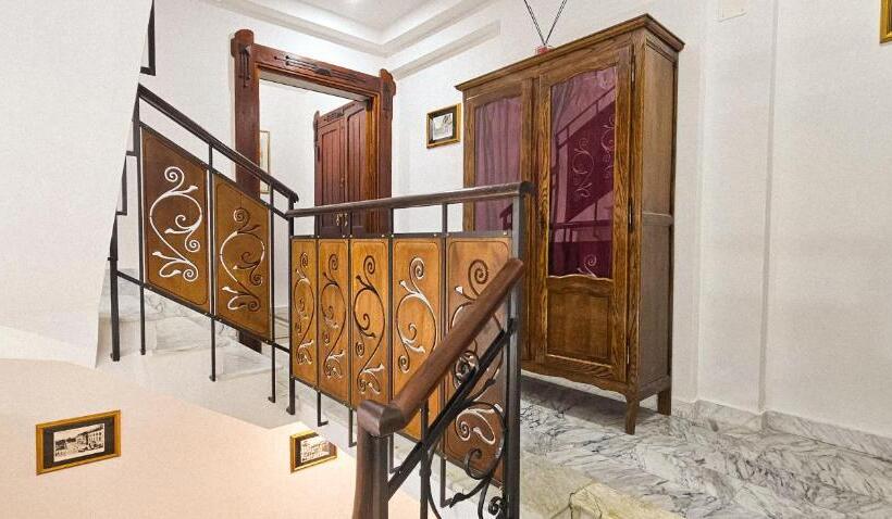 Четырехместный Номер Стандарт с Балконом, Da Residenza Avezzano