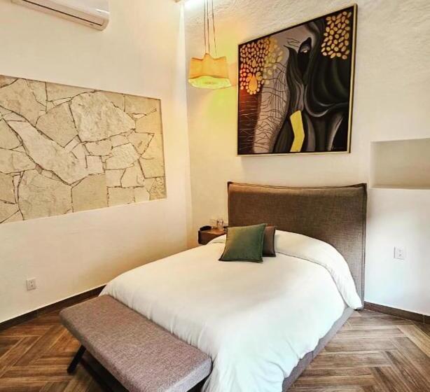 Quarto Estandar, úrsula Concept