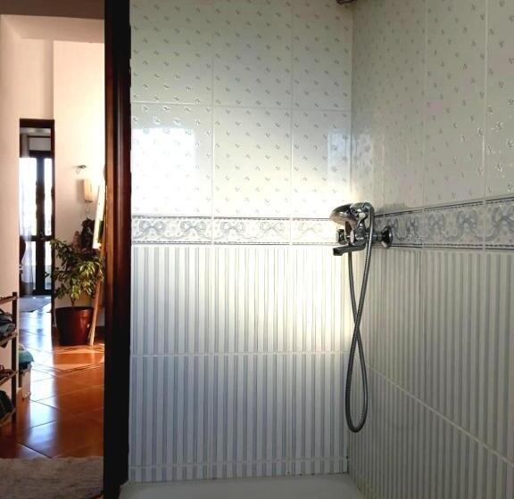 标准间带阳台, Guest Room Near Historical Center