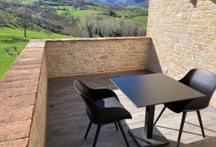 سوئیت با بالکن, Collina D’oro