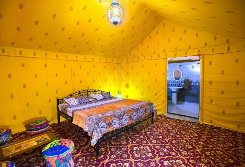Люкс с Балконом, Hariyali Resort