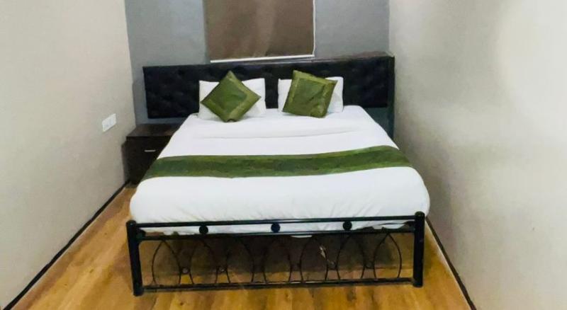 اتاق لوکس, Fabexpress Comfort Stay   Nr Mumbai International Airport