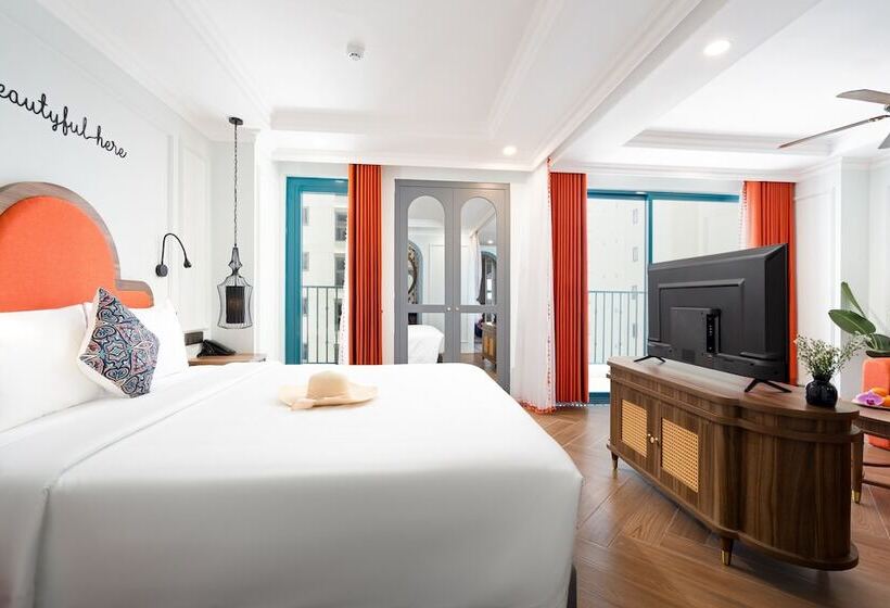 اتاق پرمیوم با چشم‌انداز دریا, Pavillon Boutique Hotel & Apartment Nha Trang