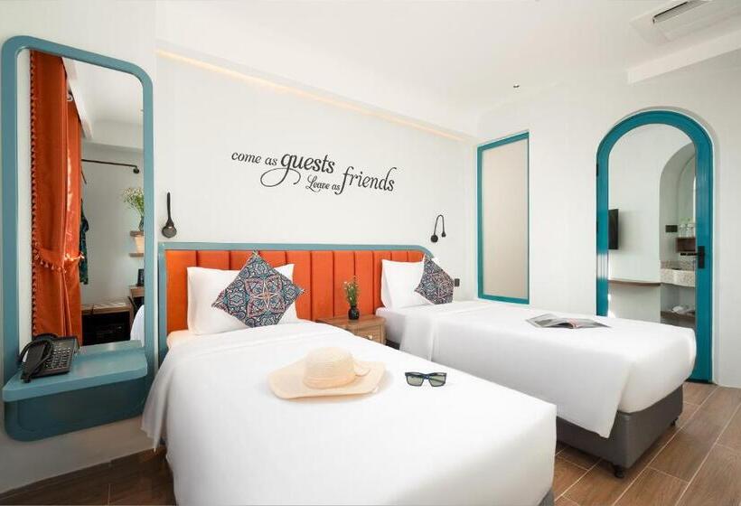 اتاق سوپریور با چشم‌انداز کوهستان, Pavillon Boutique Hotel & Apartment Nha Trang