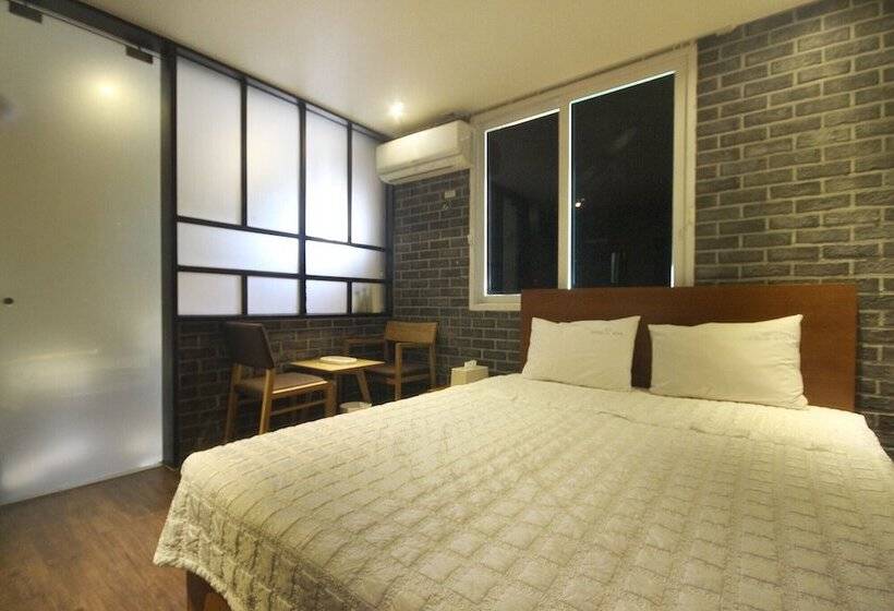 اتاق استاندارد, Mvg Motel