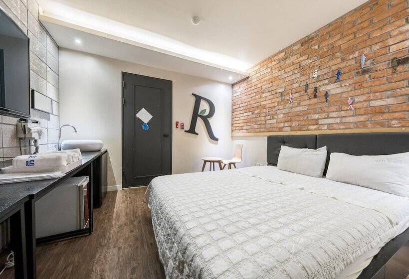 اتاق لوکس, Mvg Motel