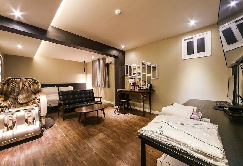 سوییت, Mvg Motel