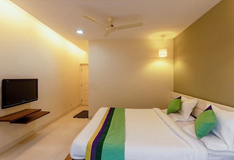 Номер Deluxe, Treebo Midvalley Residence