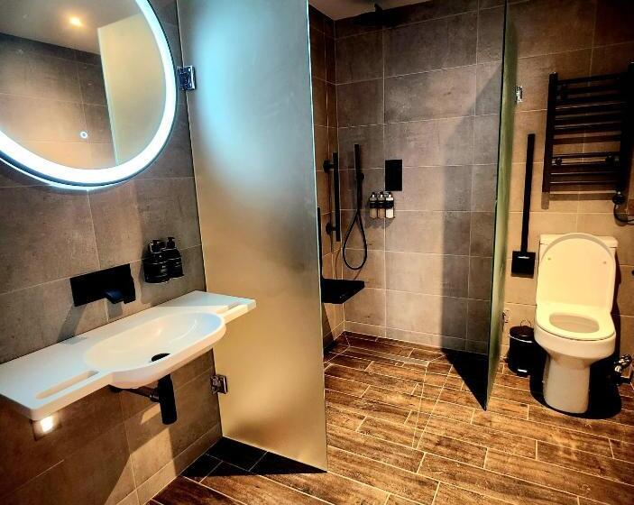Номер Deluxe, Pinnacle Suites