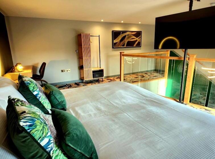 Люкс Superior Вид на Море, Pinnacle Suites