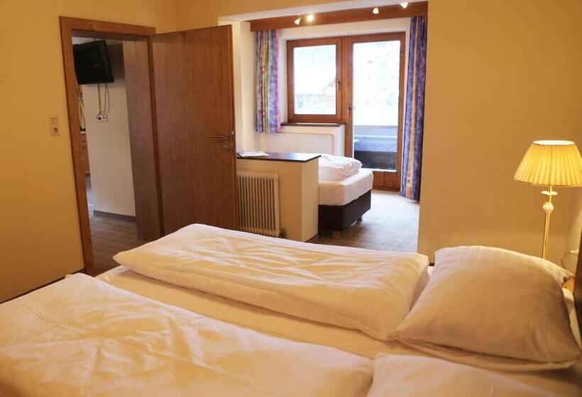 דירה בת חדר שינה 1 עם מרפסת, Gasthof Pension Madseiterhof