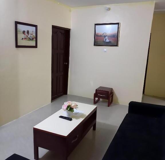 带阳台的豪华间, Lord S Hands Guest House Hotel