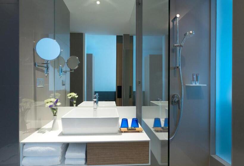 Quarto Deluxe Cama King, Novotel Bangkok Sukhumvit 4