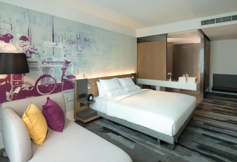 Quarto Deluxe Cama King, Novotel Bangkok Sukhumvit 4