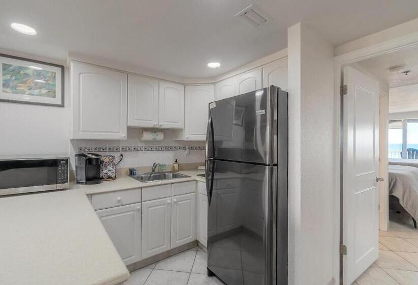 海の見える１ベッドルームアパートメント, Dbr Direct Oceanfront Condo, Daytona Beach, Sleeps 4