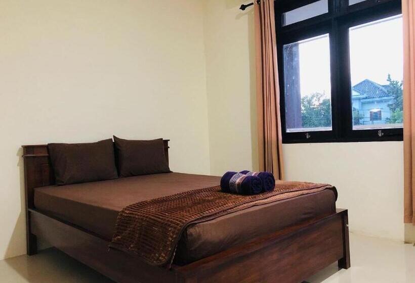 Номер Стандарт, Calliandra Homestay