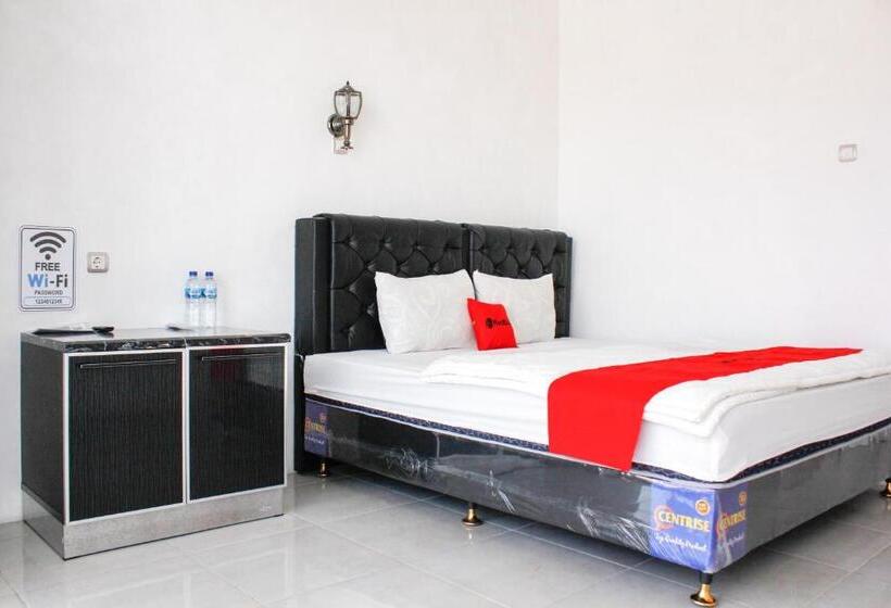 Номер Deluxe, Reddoorz Syariah Near Kawasan Wisata Gunung Prau Dieng