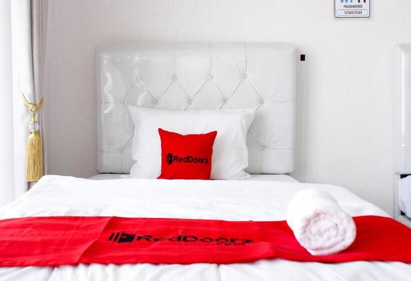 Семейный Номер, Reddoorz Syariah Near Kawasan Wisata Gunung Prau Dieng