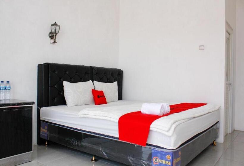 Номер Deluxe, Reddoorz Syariah Near Kawasan Wisata Gunung Prau Dieng
