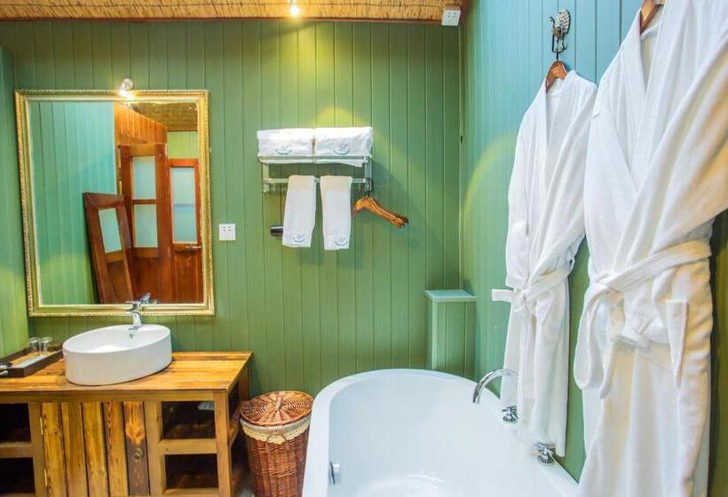 Номер Superior Вид на Сад, Lugu Lake In Love Inn Hostel