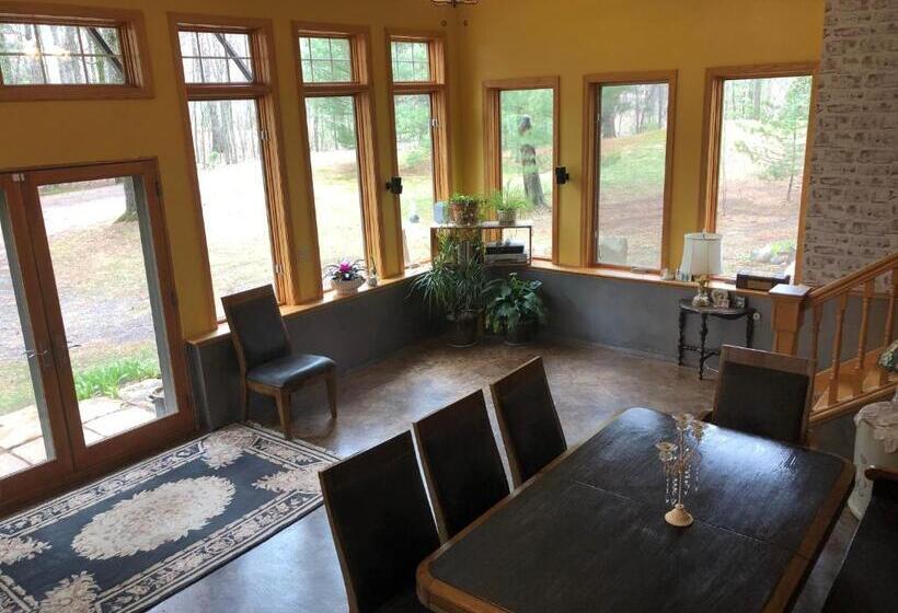 Люкс Повышенной Комфортности, Bed And Breakfast Suite At The Wooded Retreat