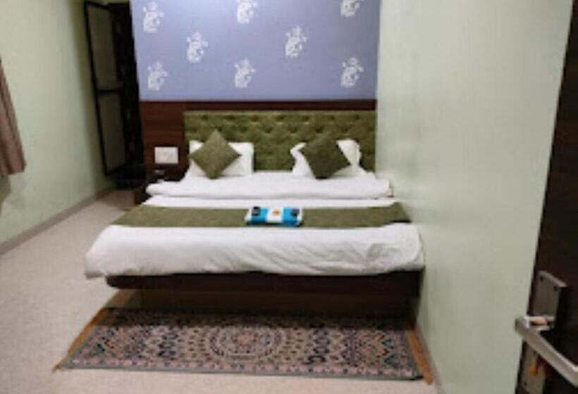 Номер Deluxe, Shivalay Palace,maheshwar