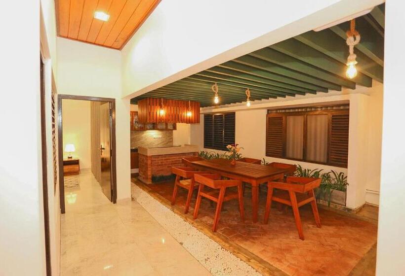 Вилла 2 Спальни, Thisath Villa