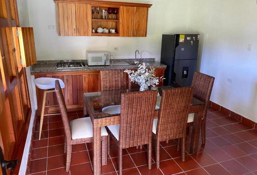 Четырехместный Номер Стандарт, Hacienda La Tulia Eco