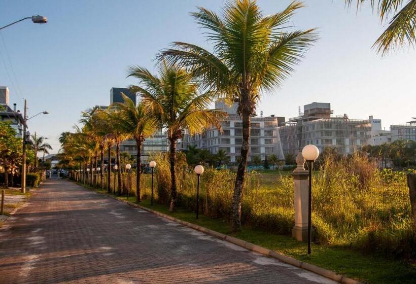 带1个卧室的顶楼公寓, Coberturaduplex, 1quadra Da Praia Em Jurerê Gd3611