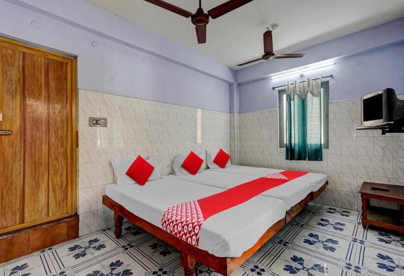 Standard Szoba, Oyo Sai Ganesh Deluxe Lodge