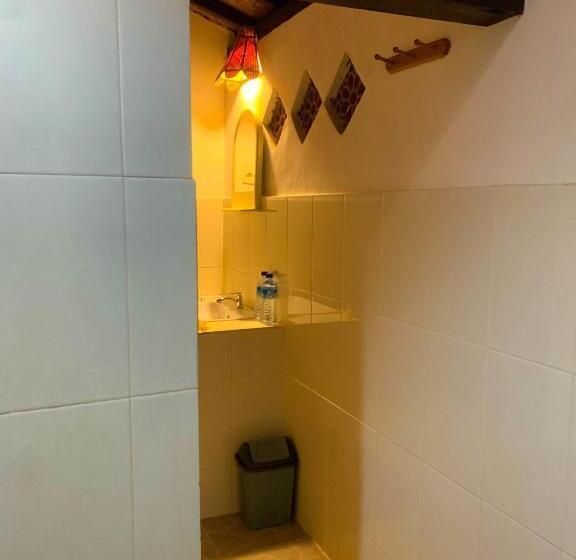 Семейный Номер Вид на Горы, Green Orry Inn Tetebatu