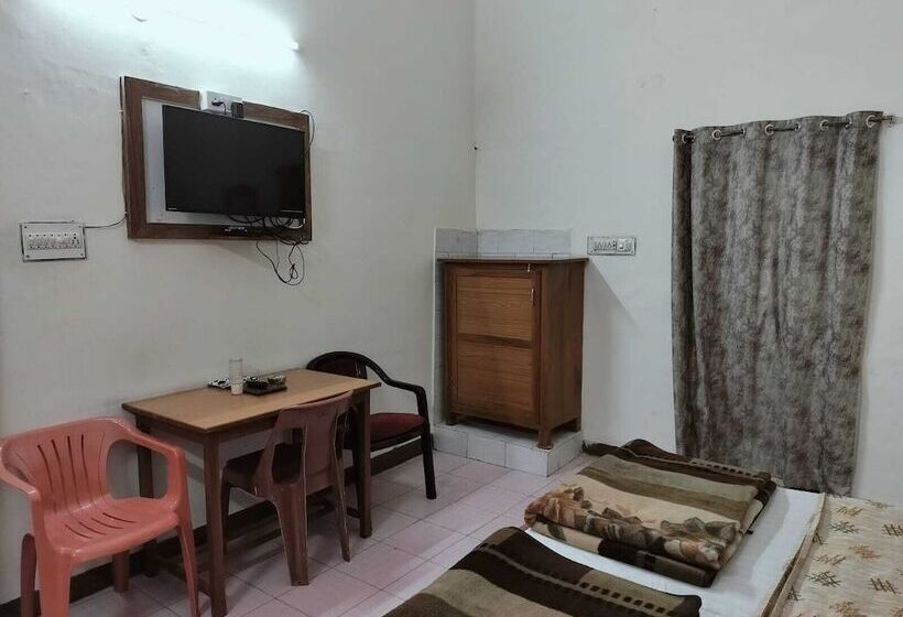اتاق استاندارد, Rawat