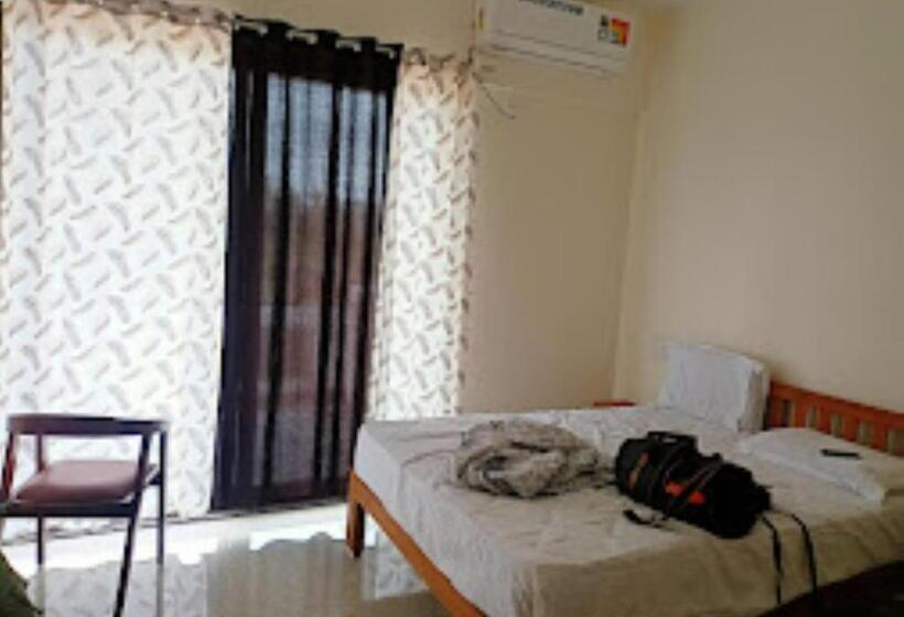 家庭套房, Hampi Delmont Resort