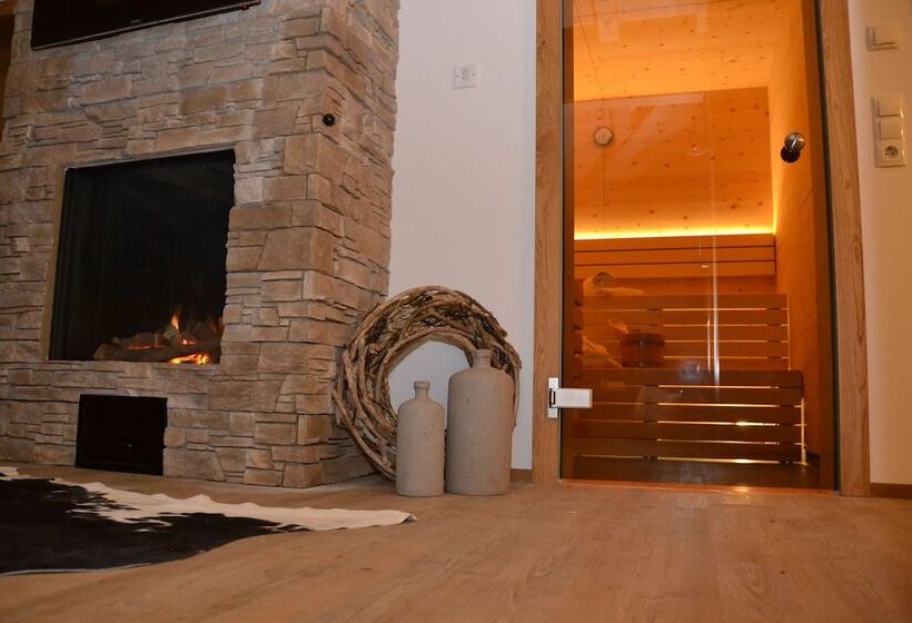 ３ベッドルームのデラックスアパートメント, Chalets & Apartments Wachterhof