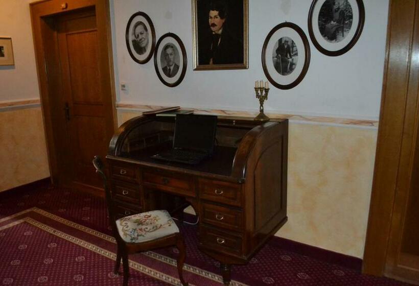Номер Премиум, Schloss Lerchenhof