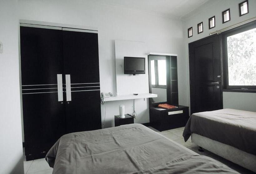 스탠다드 룸, Wis Inn Wisma Industri