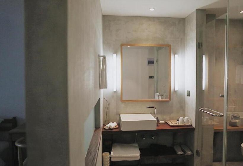 Номер Стандарт с Балконом, Hangzhou Tonglu Original Country Lutz B&b